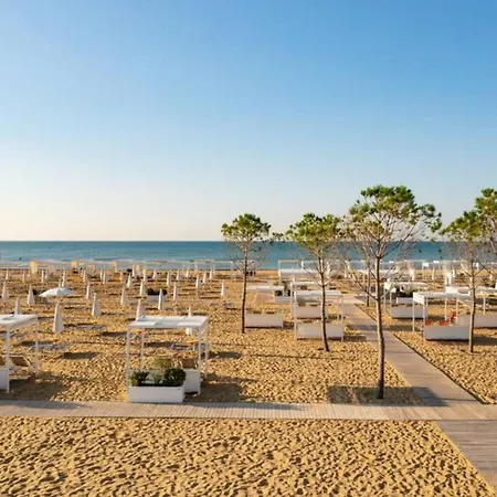 Cozy Flat With Terrace Near The Sea * Bibione